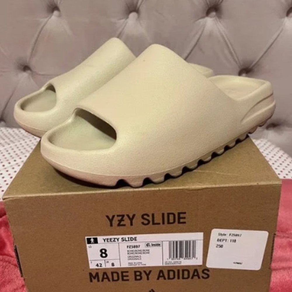 yeezy slides